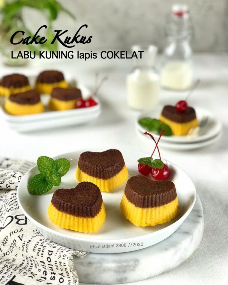 Chocolate Layered Pumpkin Steamed Cake