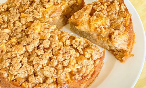 Apple Crumble Cake