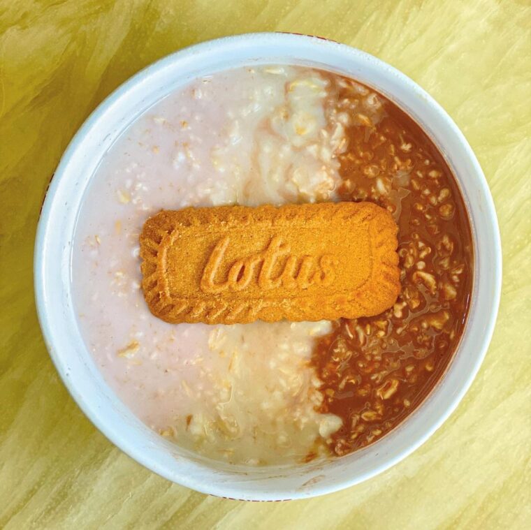 Neapolitan Overnight Oats