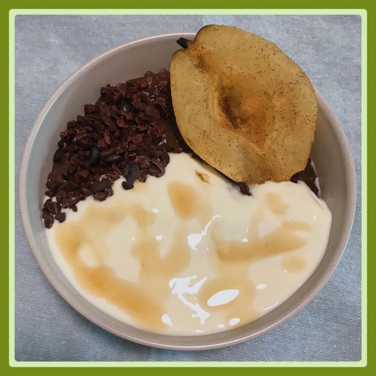 Pouched Pear Choc Oatmeal