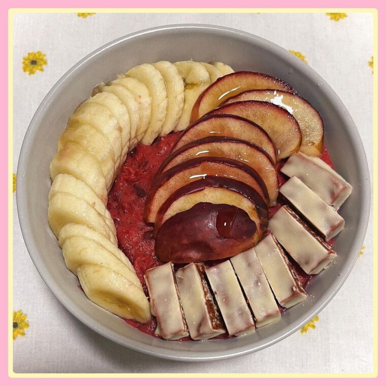 Strawberry & Beetroot Oatmeal