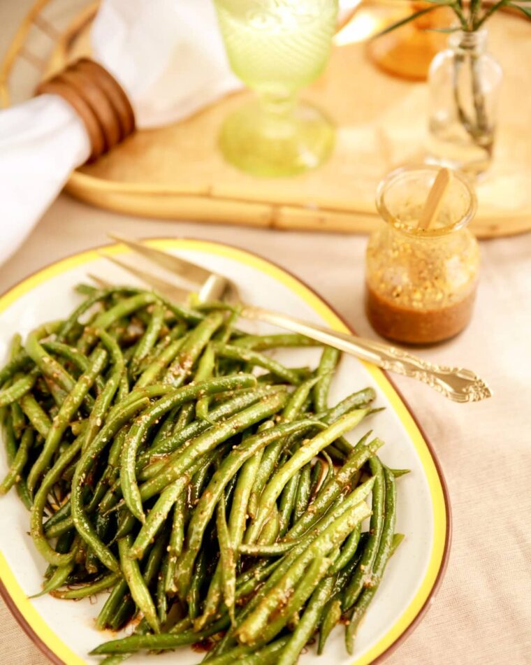 Almond Butter & Sage Green Beans