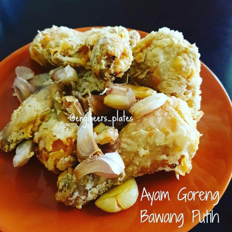Ayam Goreng Bawang Putih ( Garlic Fried Chicken )