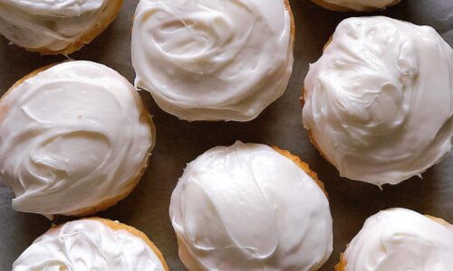 Carrot Cupcakes With Vanilla Frosting - Cake & Bread Recipes dari Carrot