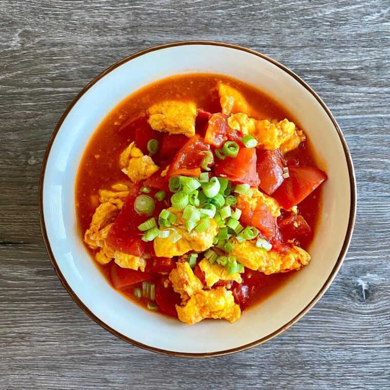 Chinese Scrambled Egg With Tomato