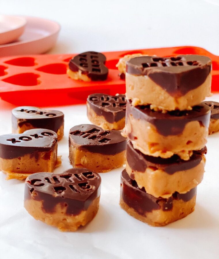 Chocolate Almond Butter Oat Cups