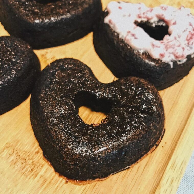 Chocolate Apricot Pronuts