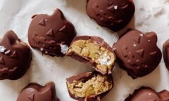 Chocolate Pumpkin Seed Butter Cups