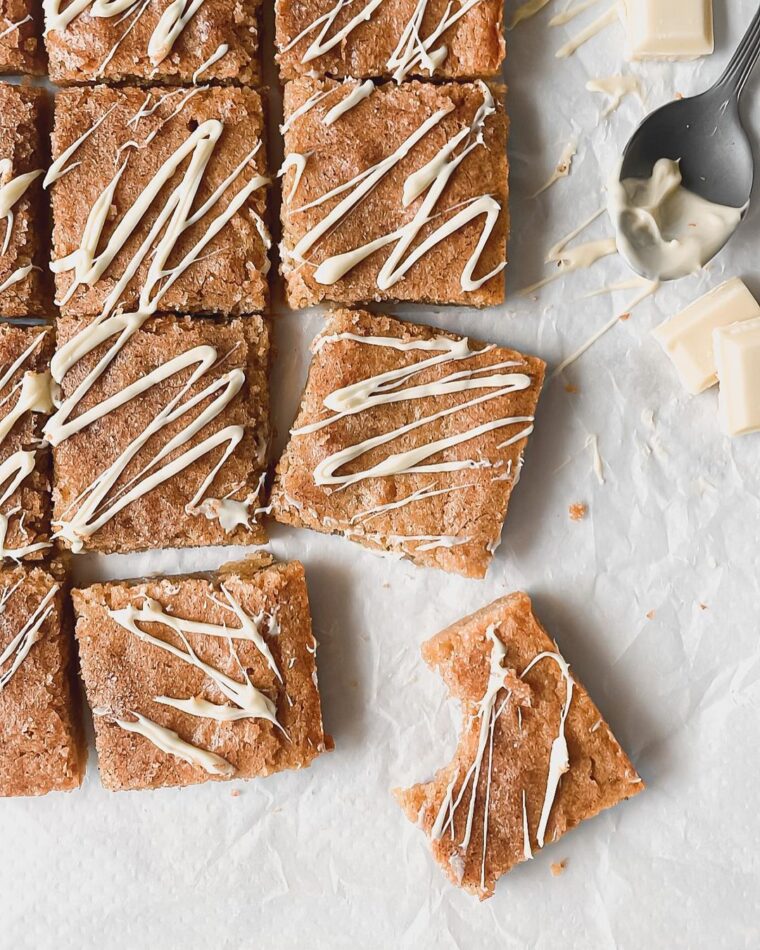 Cinnamon And Sugar Blondies