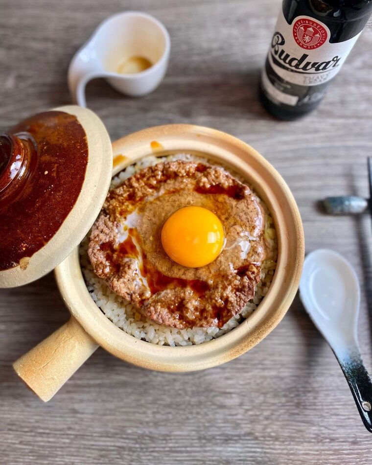 Clay Pot Rice With Beef And Raw Egg