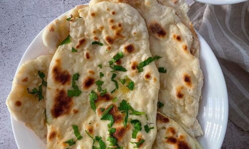 Easy 4-ingredient Naan Bread
