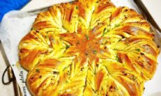 Garlic Bread (Star Bread)