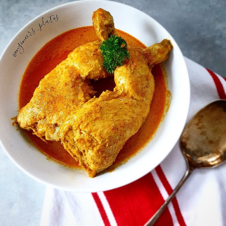 Gulai Ayam (Indonesian Chicken Curry)