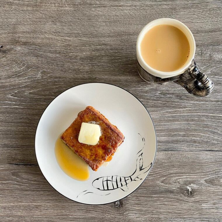 Hong Kong Style French Toast With Milk Tea