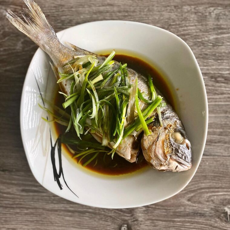 Hubby’s Kitchen – Steamed Fish