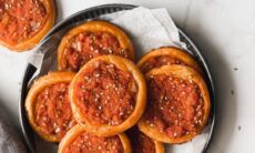 Mini Kishik Pies With A Puff Pastry Base