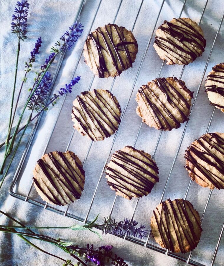 Perfectly Satisfying Tahini Cookies