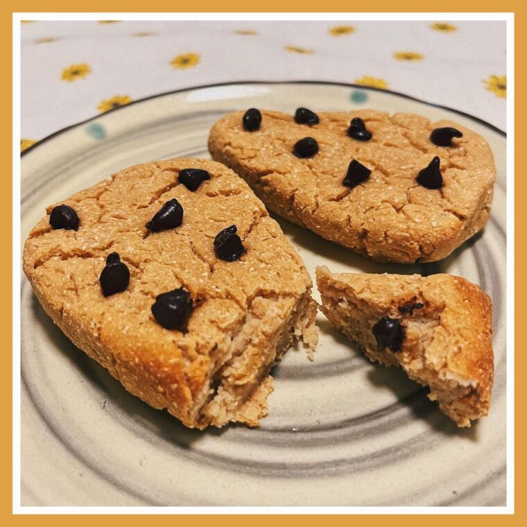 Protein Salted Caramel W/ Choc Chips Scone