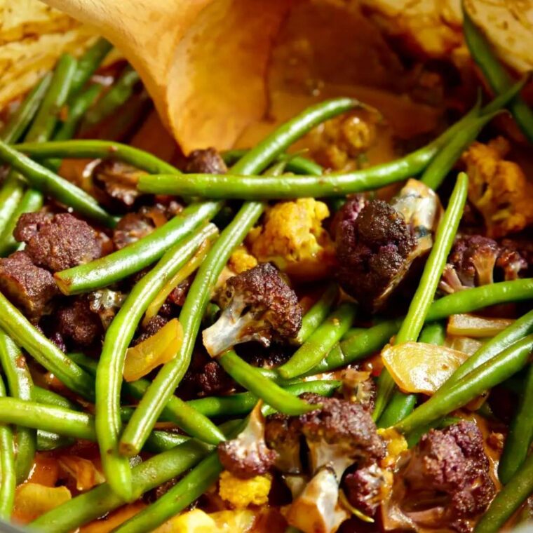 Purple Cauliflower Curry