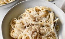 Spaghetti Cacio E Pepe,