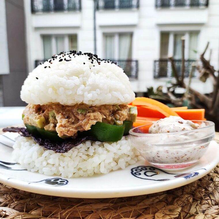 Spicy Tuna & Avocado Sushi Burger