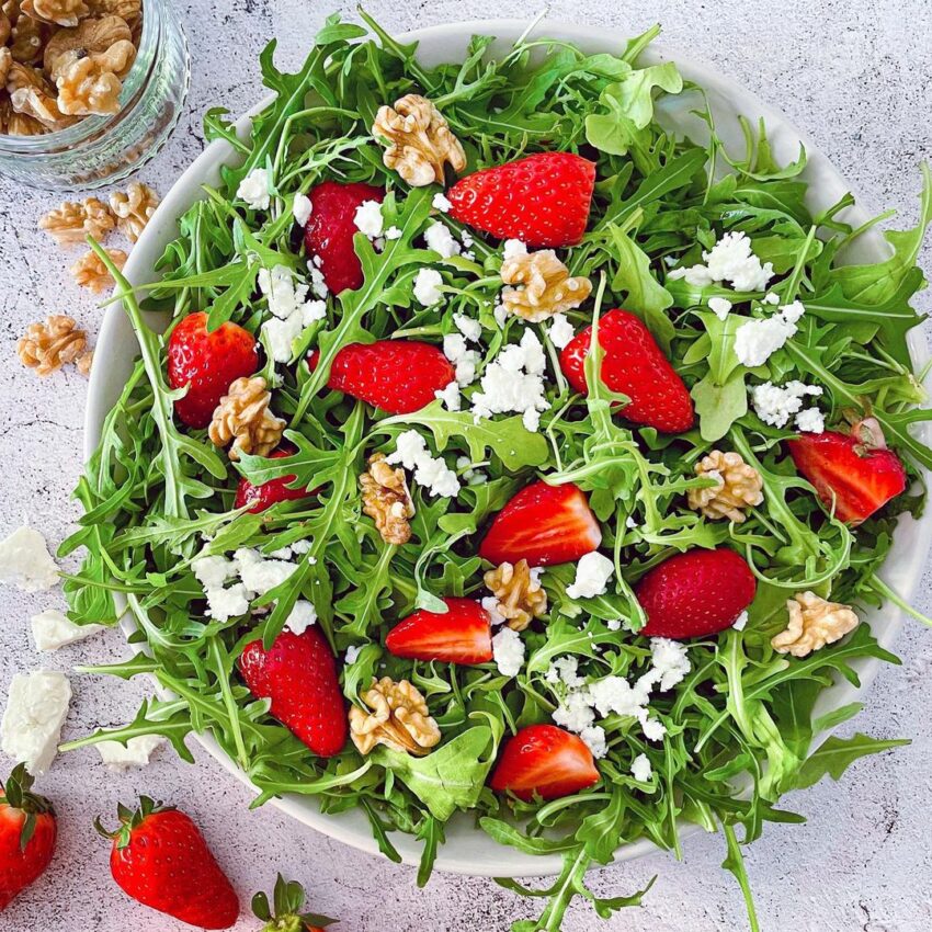 Strawberry Arugula Salad With Balsamic Vinaigrette From Kristelskitchenblog