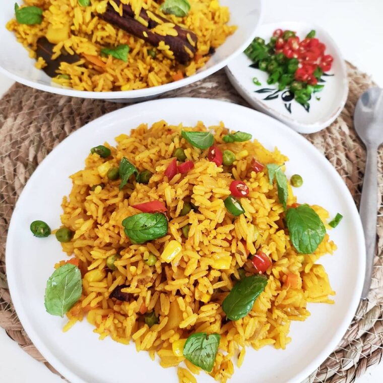Vegetable Pilaf (Veg Pulao)