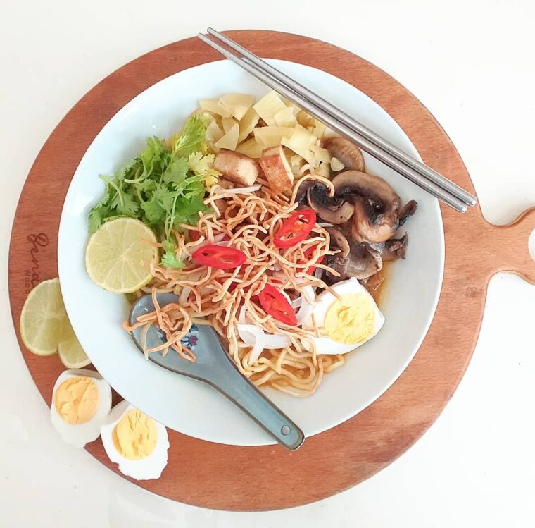 Vegetarian Khao Soi