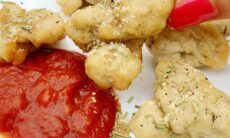 2 Ingredient Dough Garlic Knots