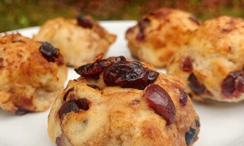5 Ingredient Cinnamon Raisin Bagel Bites