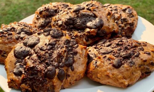 5 Ingredient Healthy Dark Chocolate Chunk Cookies