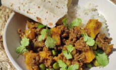 Aloo Keema (Ground Beef & Potato Curry)