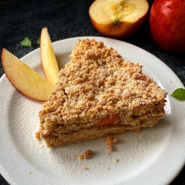 Apple Crumble Pie