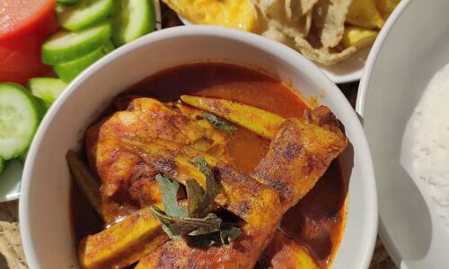 Asam Pedas Ayam (Sour & Spicy Indonesia Chicken Stew)