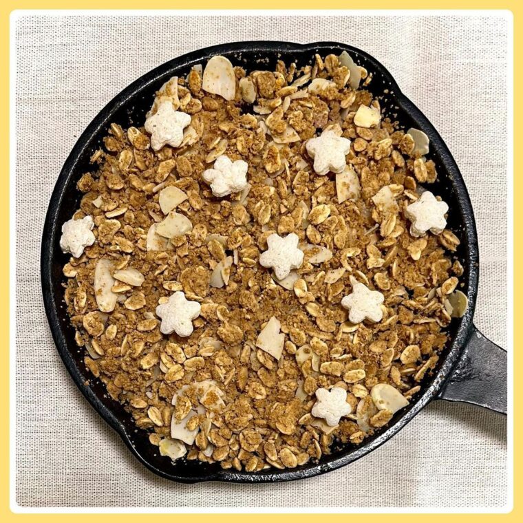 Berries & Pear Crumble