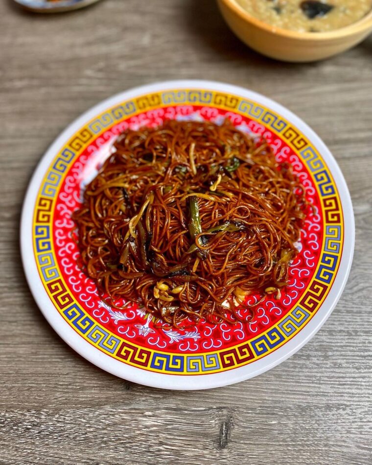 Cantonese Fried Noodles