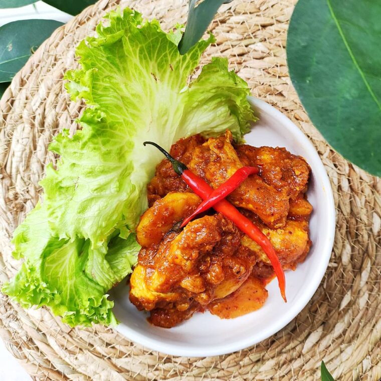 Devil’s Curry (Curry Debal)