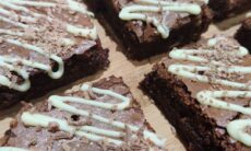 Hummingbird Brownies