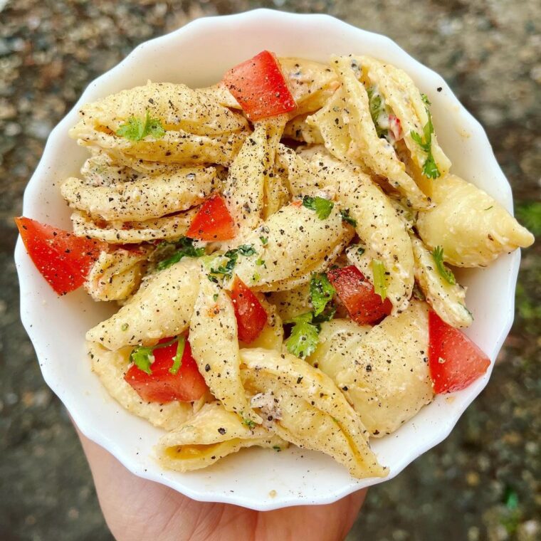 Mayo/ Dairy Free Tomato Basil Pasta Salad