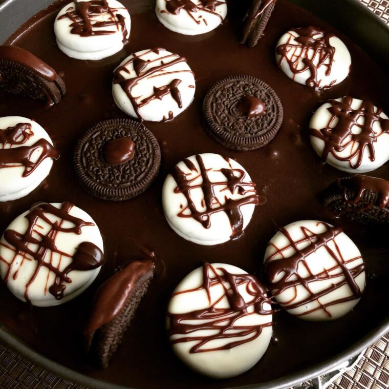 No Bake Oreo Cheesecake