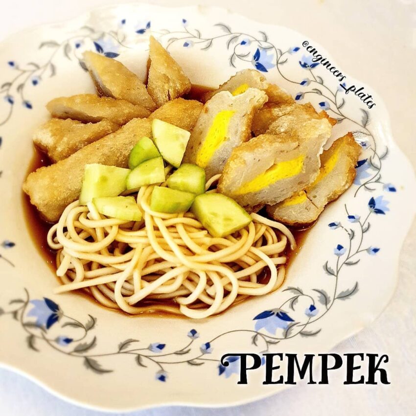 Pempek Palembang (Indonesian Fish Cake) From @engineers_plates ...