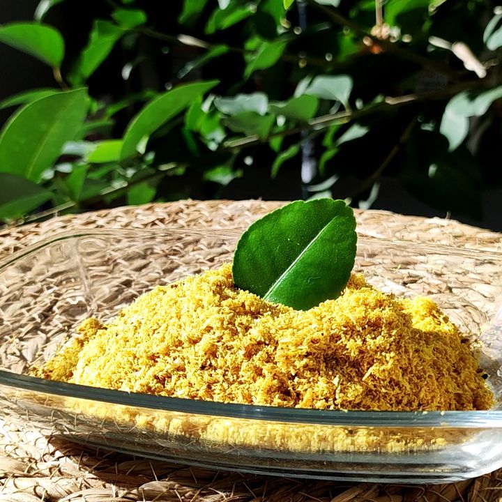 Serundeng Kelapa (Spiced Coconut Floss)