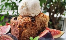 Spiced Fig Coffee Cake