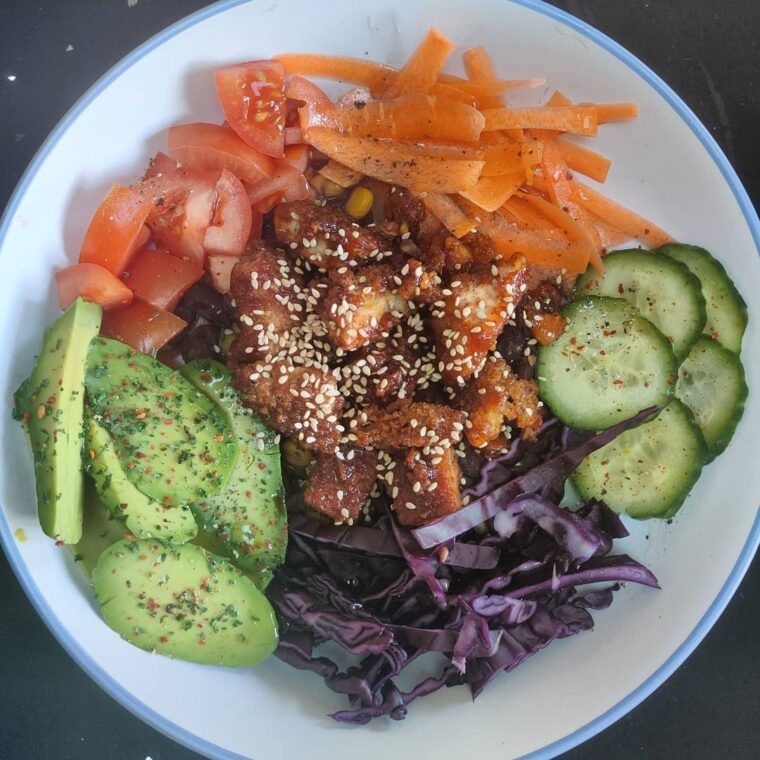Sticky Chicken Salad Bowl
