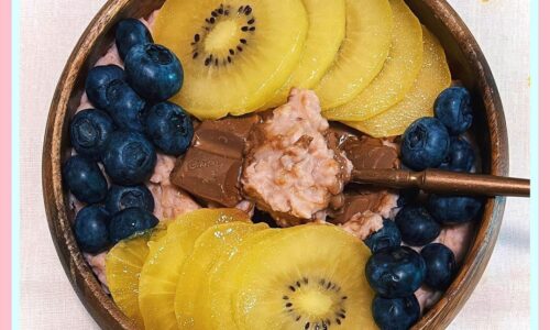 Strawberry With Fruits & Chocolate Oatmeal Bowl