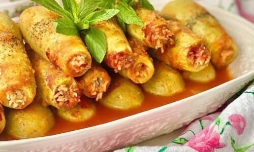 Stuffed Zucchini (Koussa Mihshi)