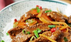 Sweet And Sour Ginger Beef