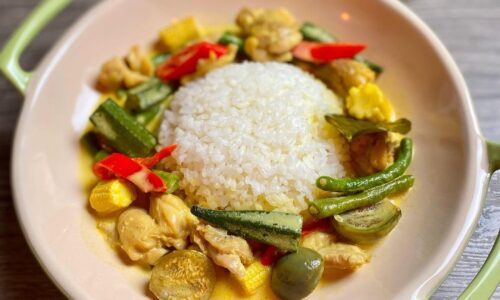 Thai Green Chicken Curry - Main Dishes Recipes dari Okra