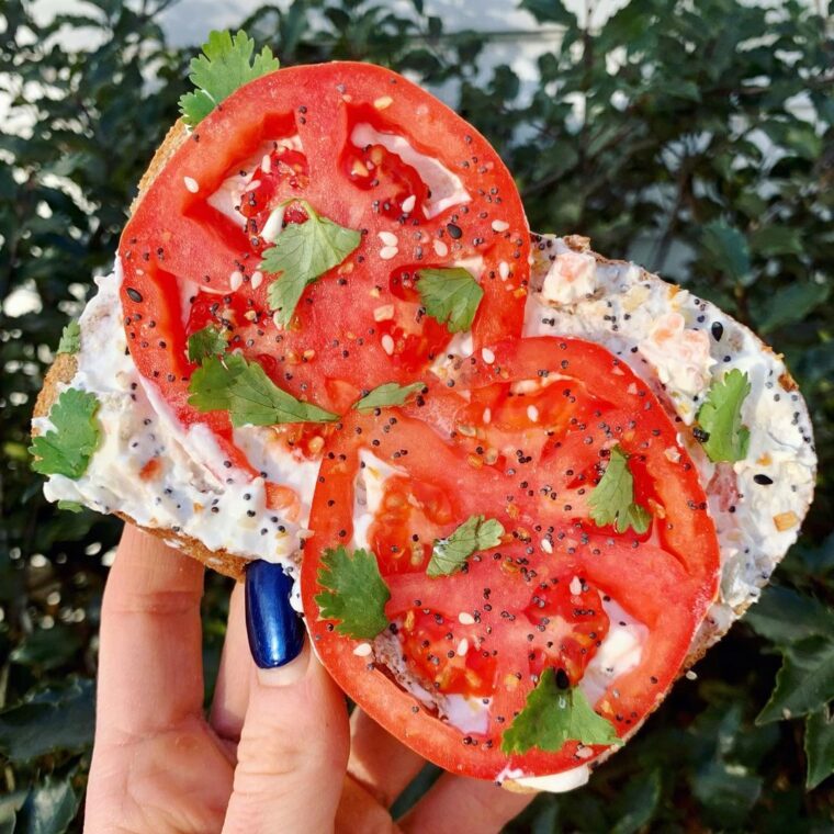 Vegan Roasted Veggie Cream Cheese