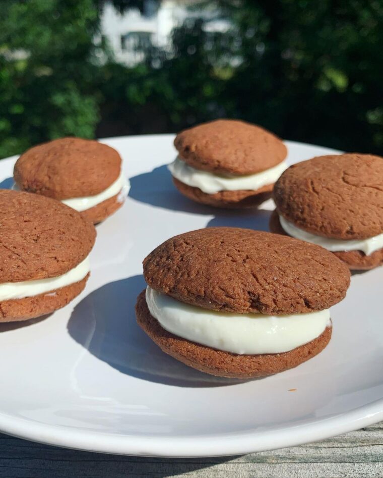 10 Min Vegan Oreo Cookies